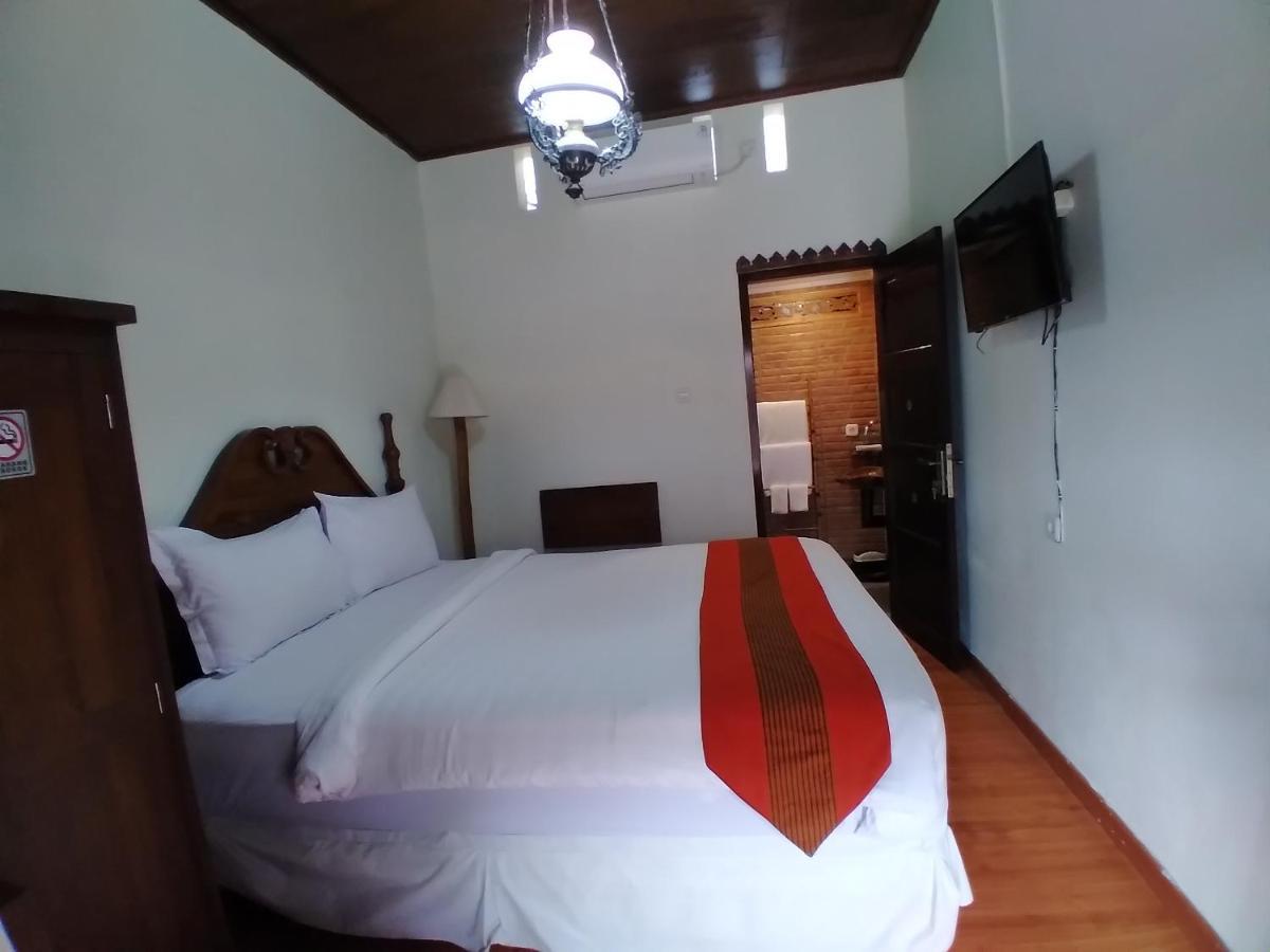 Dem Ayem Heritage Guest House Yogyakarta Exterior foto